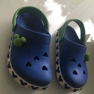 Crocs- Mickey Mouse (kids)